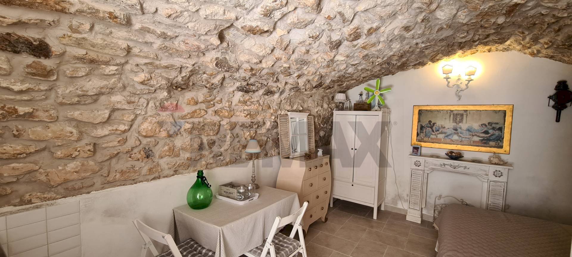 Sala da pranzo - Monolocale Via San Giorgio
 
13, Vieste - foto 3