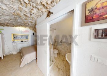 Bagno - Monolocale Via San Giorgio
 
13, Vieste - foto 12