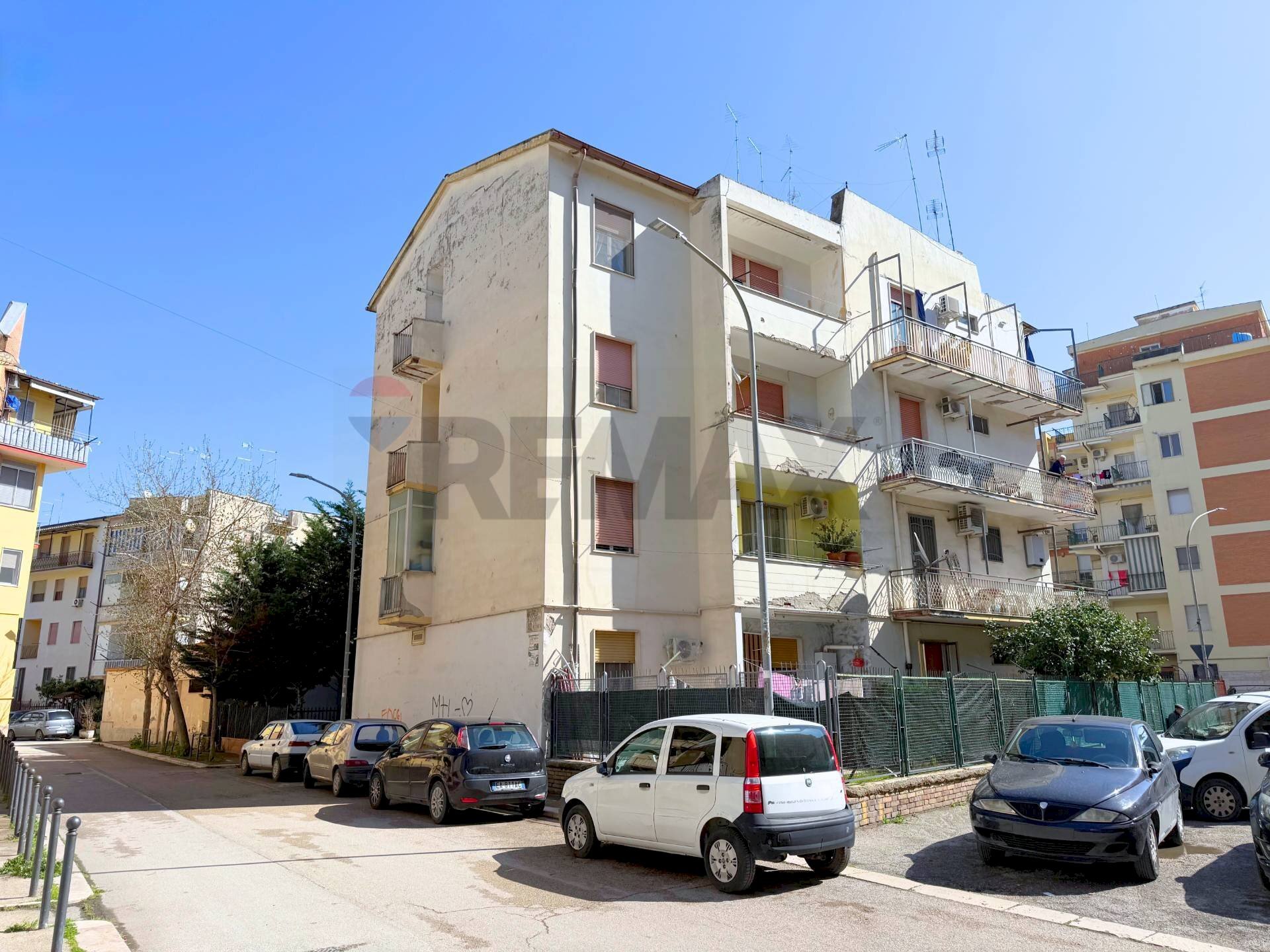 Edificio all\'aperto - Trilocale Viale Degli Aviatori
 
14, Foggia - foto 3