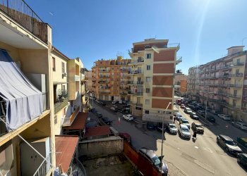 secondo balcone - Trilocale Viale Degli Aviatori
 
14, Foggia - foto 14