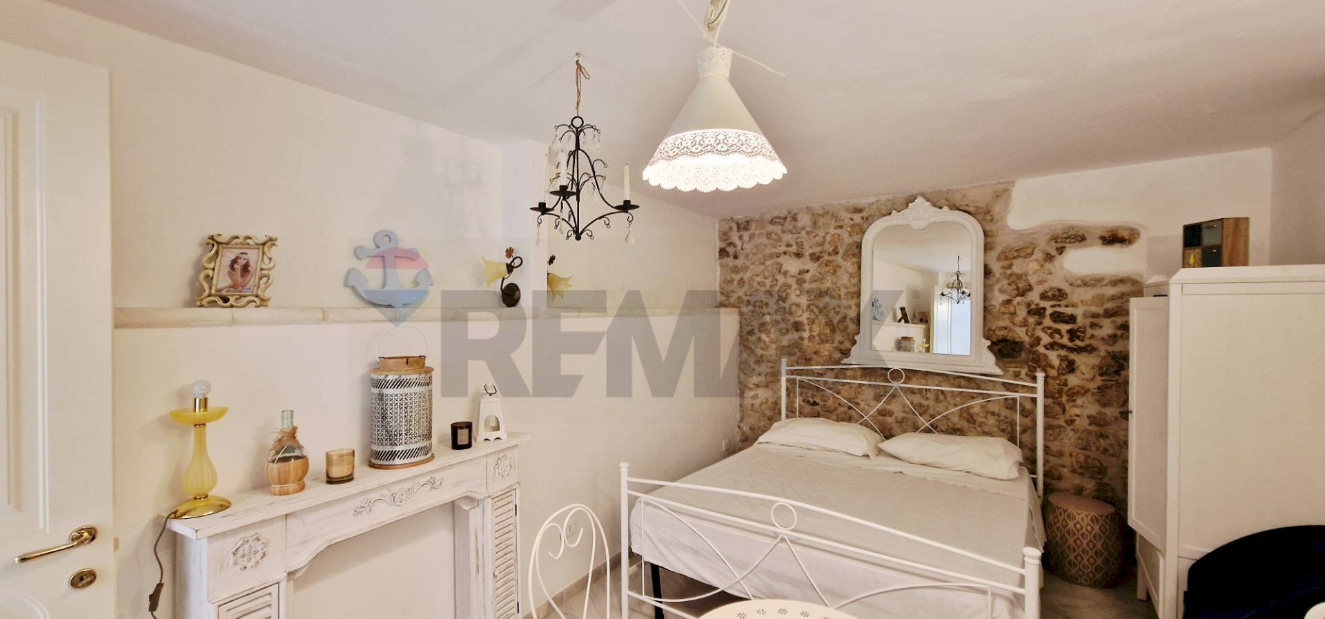 Camera / camera da letto - Monolocale Via San Giorgio
 
17, Vieste - foto 1