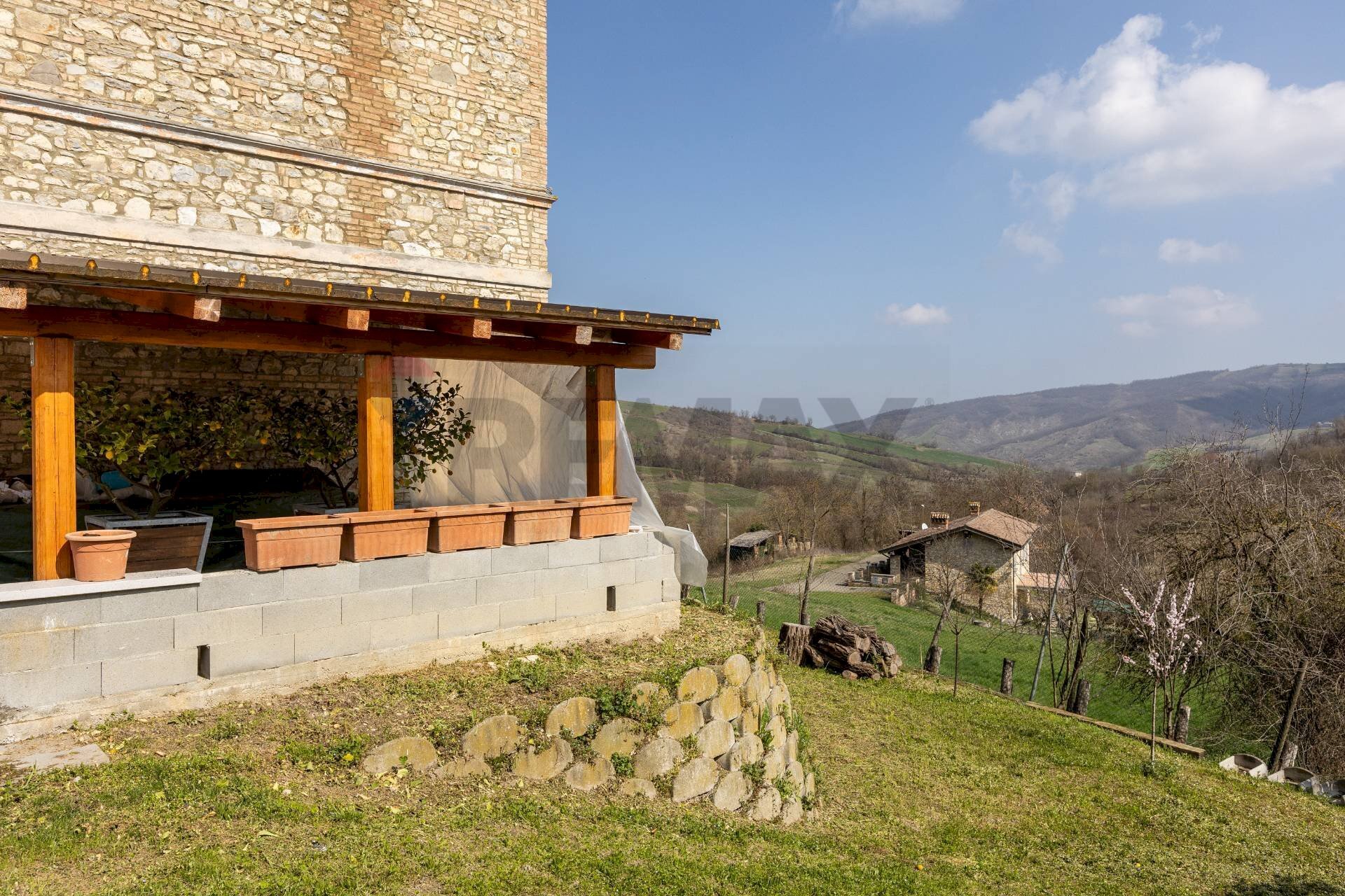 Casa all\'aperto - Casa indipendente Via Silvani
49, Vernasca - foto 2