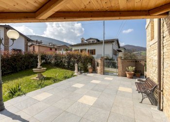 Terrazza - Casa indipendente Via Silvani
 
49, Vernasca - foto 3