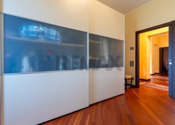 Hall / corridoio - Casa indipendente Via Silvani
 
49, Vernasca - foto 13