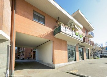 Foto 1 - Box via Leumann
 
6, Rivoli - photo 1