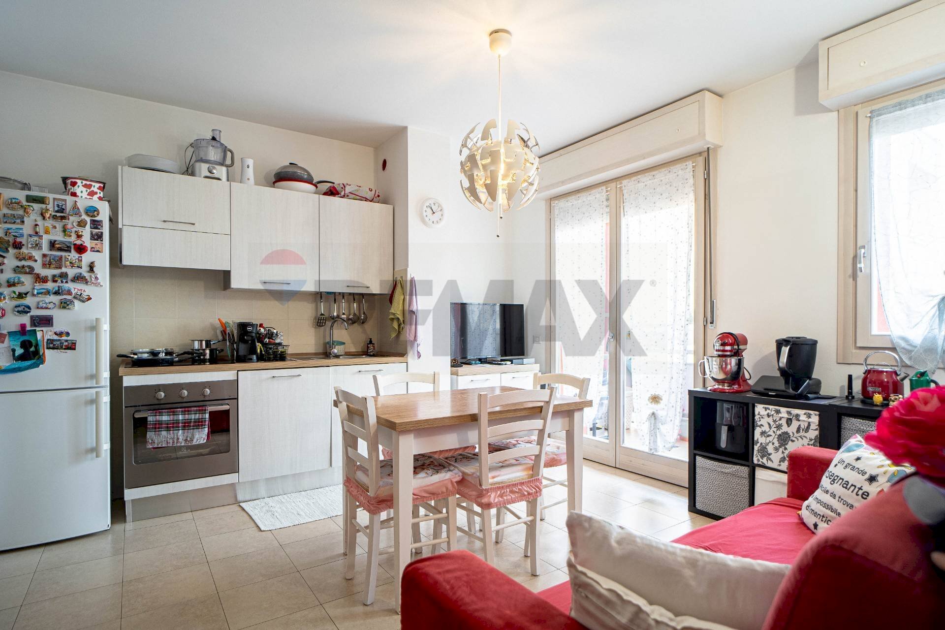 Cucina - Bilocale largo 12 dicembre 1969
 
19, Parma - foto 1