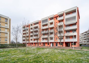 Edificio all\'aperto - Bilocale largo 12 dicembre 1969
 
19, Parma - foto 15