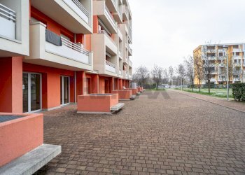 Edificio all\'aperto - Bilocale largo 12 dicembre 1969
 
19, Parma - foto 16