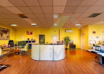 Foto 3 - Capannone VIA MELOZZO DA FORLI', Mediglia - foto 3