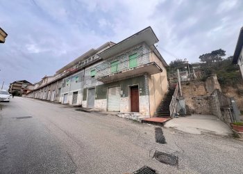 Edificio all\'aperto - Appartamento via Campo sportivo
 
12, Ponte - foto 24