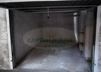 Foto 1 - Box VIA GM BOSCO, Caserta - photo 1