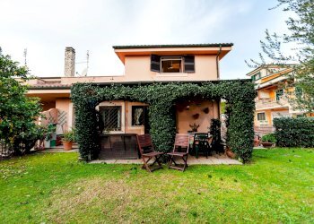 Casa all\'aperto - Casa semi indipendente via Oricola
 
6C, Guidonia Montecelio - foto 4