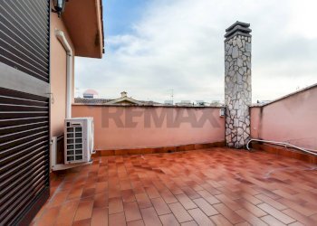 Terrazza - Casa semi indipendente via Oricola
 
6C, Guidonia Montecelio - foto 35