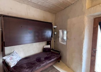 Camera / camera da letto - Two-room apartment Via Nazionale, Civitella Alfedena - photo 17