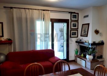 Sala da pranzo - Two-room apartment Pederobba - photo 7