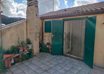 Terrazza - Casa indipendente via Gioeni
 
12/14, Chiaramonte Gulfi - foto 12