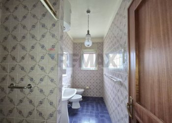 Bagno - Appartamento Via Libertà
 
79, Bagheria - foto 37