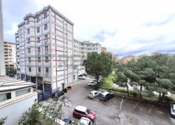 Edificio all\'aperto - Appartamento Via Libertà
 
79, Bagheria - foto 56