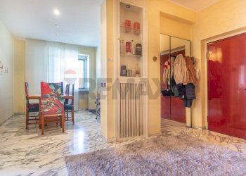 Sala da pranzo - Quadrilocale via Tiro a Segno
 
29, Chieti - foto 4