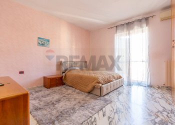 Camera / camera da letto - Quadrilocale via Tiro a Segno
 
29, Chieti - foto 12