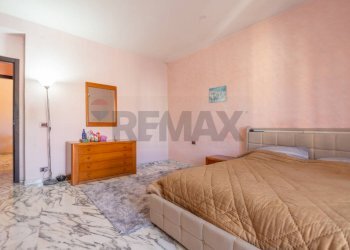 Camera / camera da letto - Quadrilocale via Tiro a Segno
 
29, Chieti - foto 13