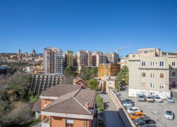 Edificio all\'aperto - Quadrilocale via Tiro a Segno
 
29, Chieti - foto 19