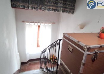 scala 1 piano - Semi-detached house Via Frasso, Seravezza - photo 19