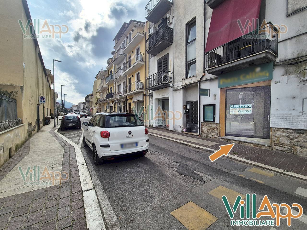 Foto 2 - Commercial Premises Via San Francesco
 
5, Fondi - photo 2