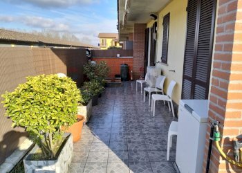 Giardino - Bilocale Via Magrera
 
42, Roncaro - foto 9