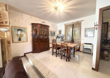Sala da pranzo - Semi-detached house Via Patrioti
 
48, Salsomaggiore Terme - photo 7