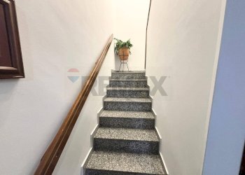 Scale - Villa Via Monsignor Falcetti
 
12, Lacchiarella - foto 12