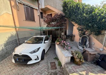 Edificio all\'aperto - Villa Via Monsignor Falcetti
 
12, Lacchiarella - foto 29