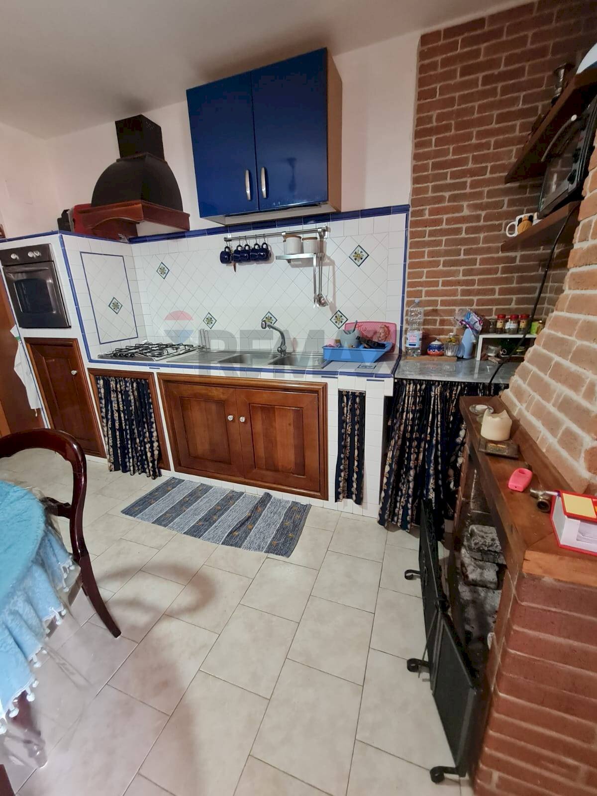 Cucina - Semi-detached house Via La Grande Quercia Nuova
 
10, Vinchiaturo - photo 2