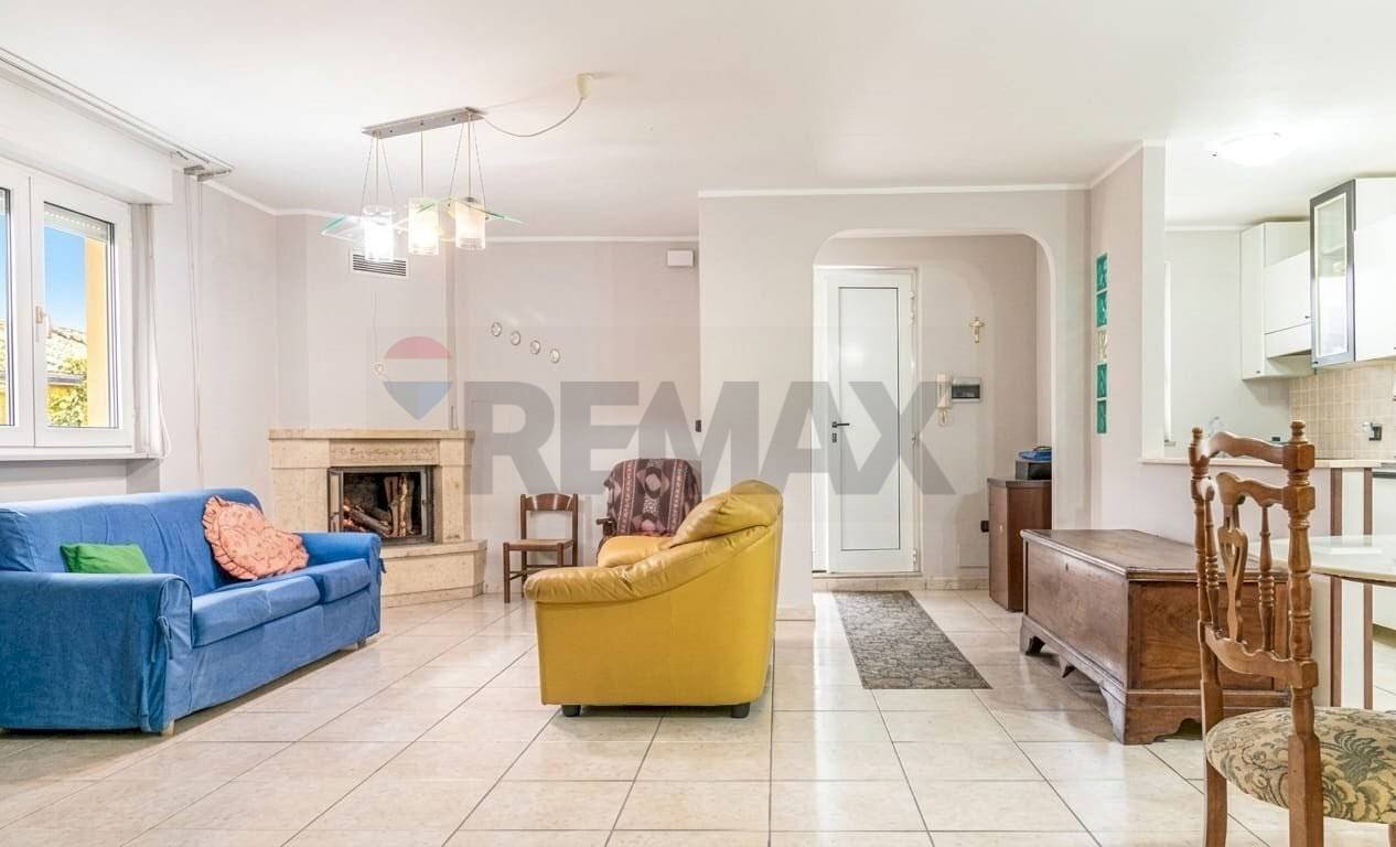 Sala da pranzo - Casa indipendente C.da Crocella
 
11, San Giuliano del Sannio - foto 1