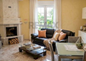 Sala da pranzo - Casa indipendente C.da Crocella
 
11, San Giuliano del Sannio - foto 2