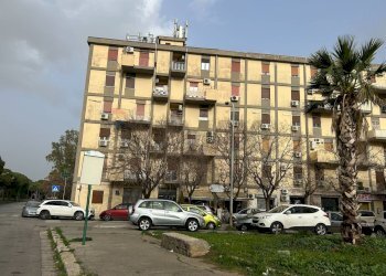 Edificio all\'aperto - Trilocale Via Tindari
 
34, Palermo - foto 1