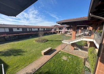 Foto 1 - Trilocale via colombarolo
 
7, San Martino Siccomario - foto 1