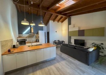 Foto 4 - Trilocale via colombarolo
 
7, San Martino Siccomario - foto 4