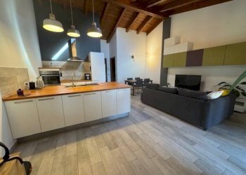 Foto 5 - Trilocale via colombarolo
 
7, San Martino Siccomario - foto 5