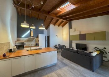 Foto 6 - Trilocale via colombarolo
 
7, San Martino Siccomario - foto 6