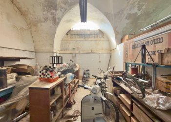 Foto 17 - Locale Commerciale Corso Porta Luce
 
19, Galatina - foto 17