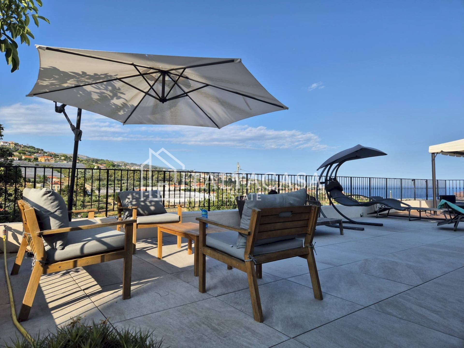Foto 1 - Villa strada solaro rapalin
 
127, Sanremo - foto 1