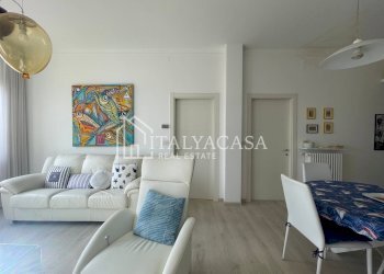 Foto 3 - Trilocale corso augusto mombello
 
13, Sanremo - foto 3