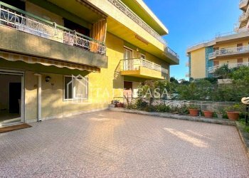 Foto 1 - Bilocale Via Privata Serenella
 
25, Sanremo - foto 1