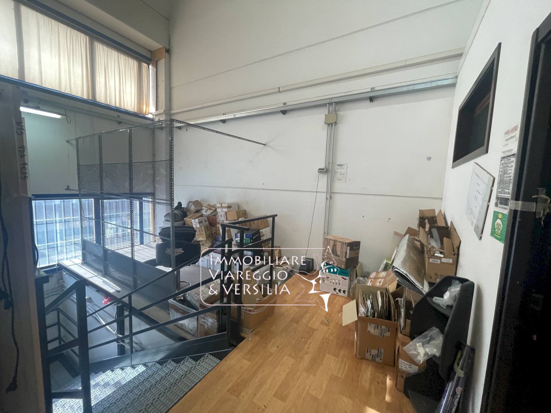 Foto 2 - Magazzino via Libeccio
 
47, Viareggio - foto 2