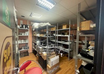 Foto 5 - Magazzino via Libeccio
 
47, Viareggio - foto 5