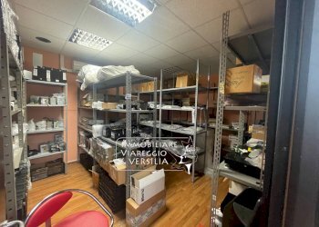 Foto 6 - Magazzino via Libeccio
 
47, Viareggio - foto 6