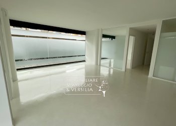 Foto 9 - Ufficio via Farabola est
 
10, Viareggio - foto 9