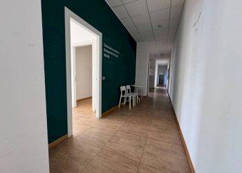 Corridoio - Office via Novara, Borgomanero - photo 6