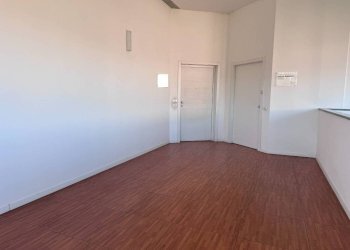 Stanza non arredata - Office via Novara, Borgomanero - photo 15